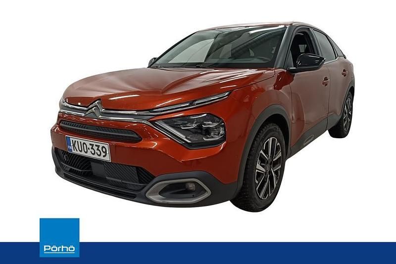 Käytetty Citroën C4 Comfort 131 HP (96 kW) 2022 Punainen Viistoperä