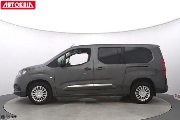 Käytetty Toyota Proace Verso Active 129 HP (94 kW) 2022 Harmaa Farmari