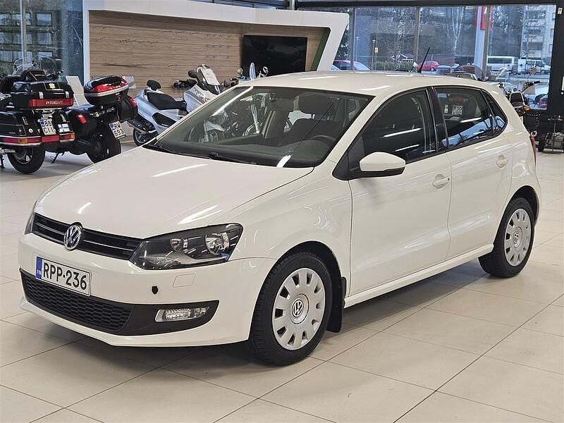 Valkoinen Käytetty 2010 VW Polo Comfortline Viistoperä | 5 890 € (Perustarjous) - Kuva 1/4