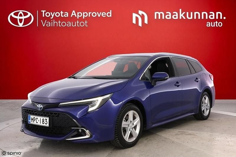 Käytetty Toyota Corolla Edition 140 HP (102 kW) 2023 Sininen Farmari