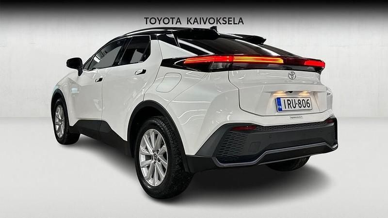 Käytetty Toyota C-HR Edition 223 HP (164 kW) 2024 Valkoinen Katumaasturi
