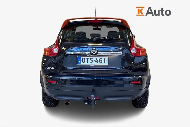 Käytetty Nissan Juke Visia 117 HP (86 kW) 2013 Musta Katumaasturi