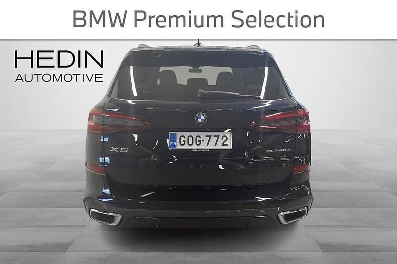 Käytetty BMW X5 M Sport 394 HP (289 kW) 2021 Musta Katumaasturi