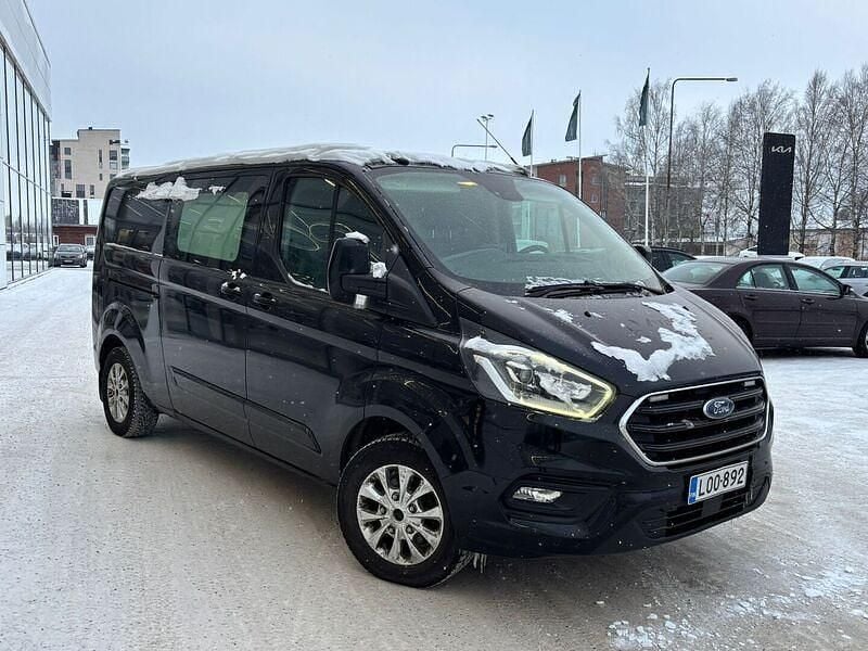 Musta Käytetty 2018 Ford Transit Custom Limited Van | 16 500 € (Kallis) - Kuva 1/4