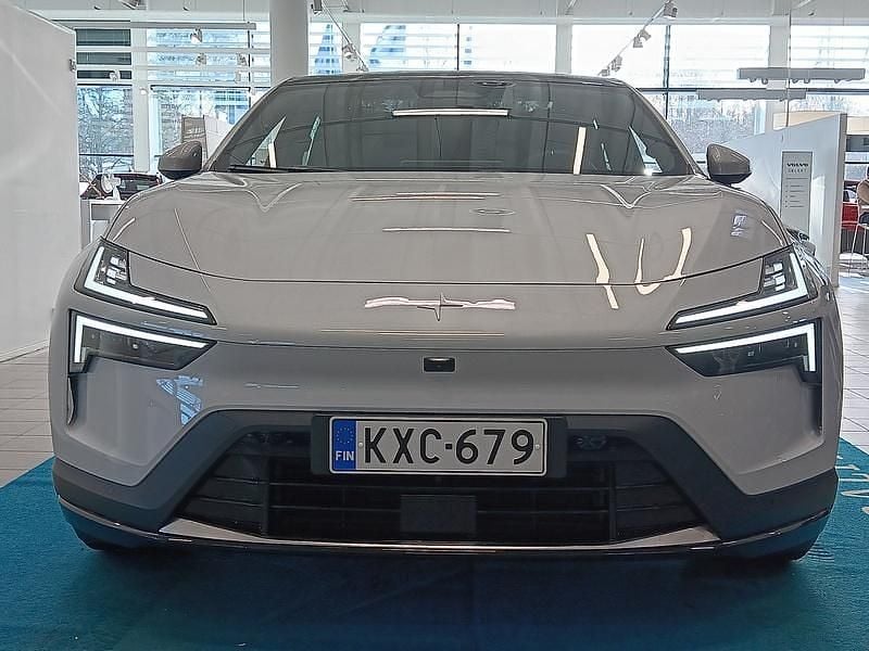 Käytetty Polestar 4 Long Range Dual motor 400 kW (544 HP) 2025 Harmaa Katumaasturi