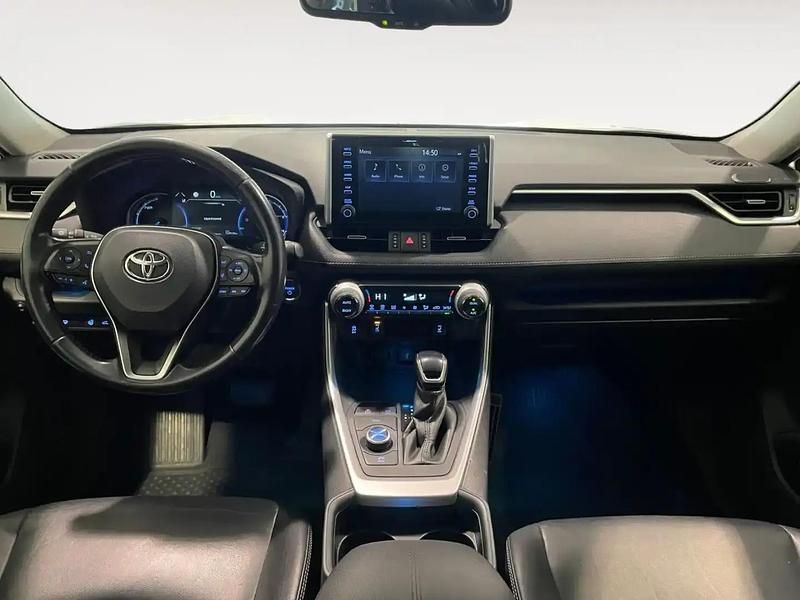 Käytetty Toyota RAV4 Hybrid Executive 222 HP (163 kW) 2020 Valkoinen Katumaasturi