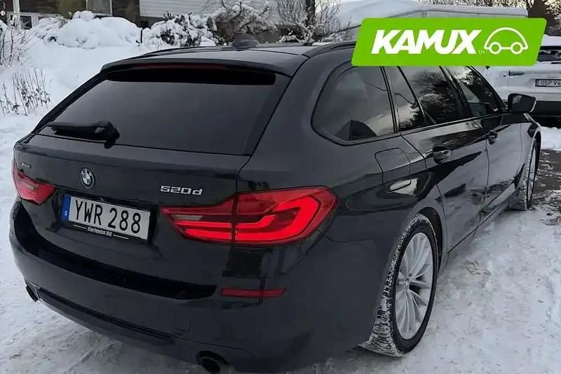 Käytetty BMW 520 Sport Line 190 HP (139 kW) 2018 Hopea / harmaa Farmari