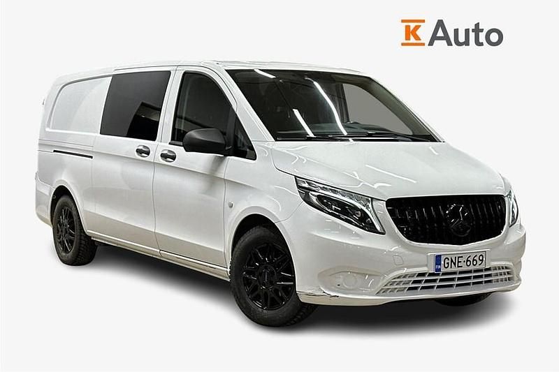 Käytetty Mercedes Vito 136 HP (100 kW) 2019 Van