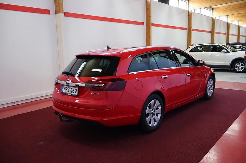 Käytetty Opel Insignia Sport 170 HP (125 kW) 2016 Farmari