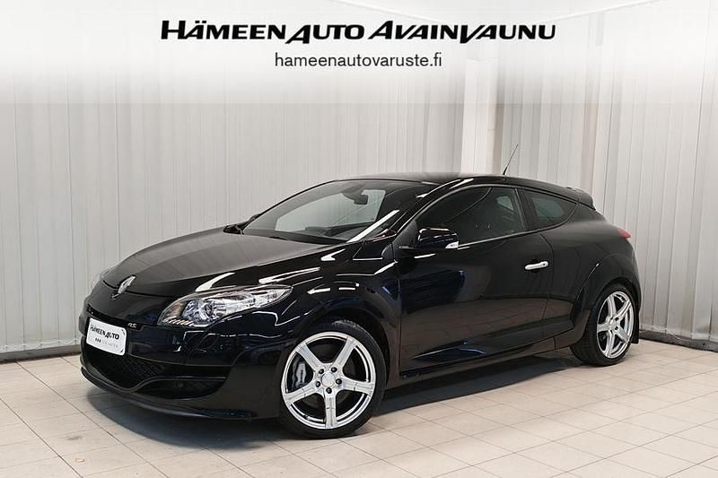 Musta Käytetty 2011 Renault Mégane Coupé R.S. Coupe - kaksiovinen | 18 500 € - Kuva 1/4