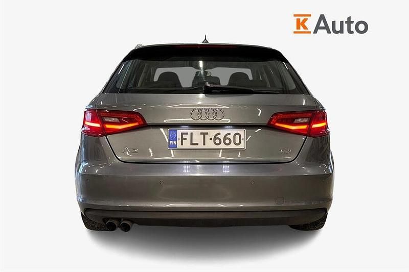 Käytetty Audi A3 Sportback Business 150 HP (110 kW) 2015 Viistoperä
