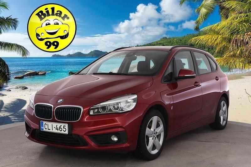 Käytetty BMW 225 Active Tourer Comfort Edition 224 HP (164 kW) 2017 Tila-auto