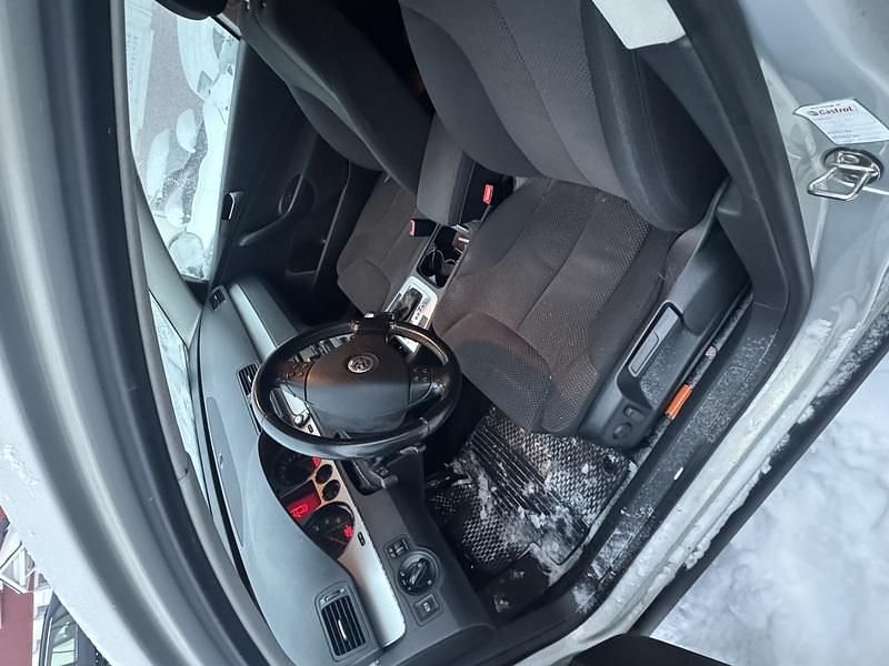 Käytetty VW Passat Comfortline 122 HP (89 kW) 2009 Sedan