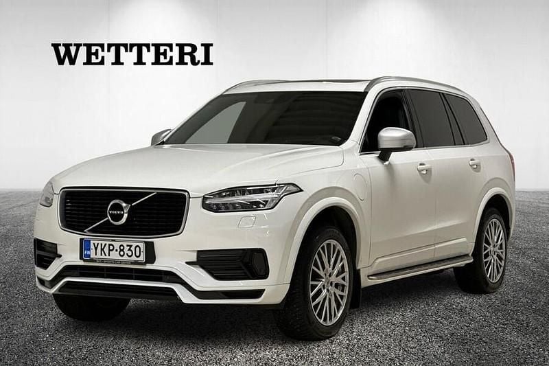 Valkoinen Käytetty 2019 Volvo XC90 R-Design Katumaasturi | 36 900 € (Perustarjous) - Kuva 1/4
