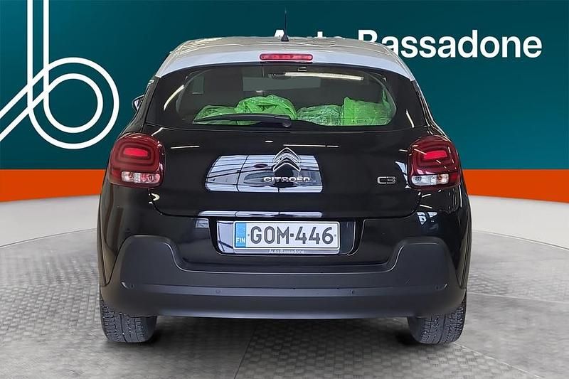 Käytetty Citroën C3 PureTech 83 HP (61 kW) 2020 Viistoperä