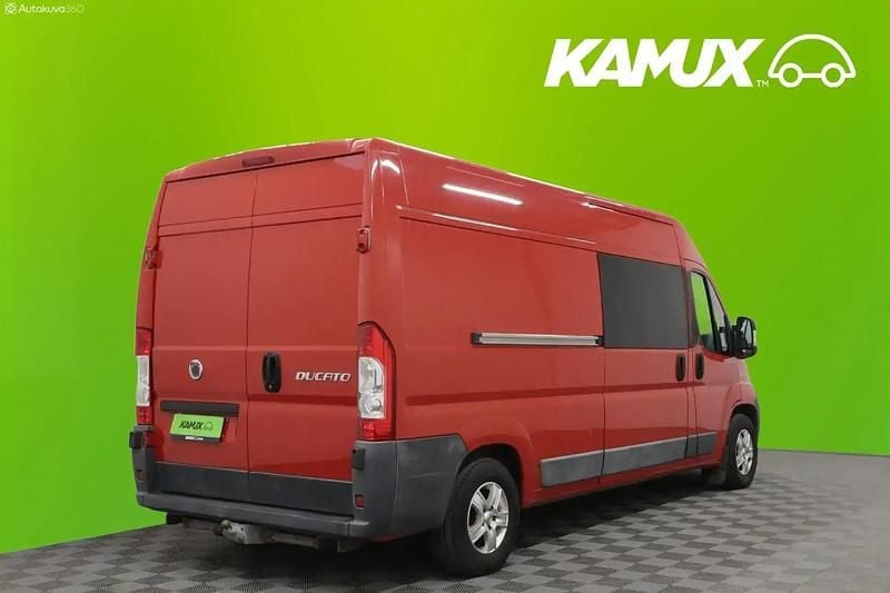 Käytetty Fiat Ducato 120 HP (88 kW) 2011 Colore esterno (rosso tiziano (vr199/a)) Van