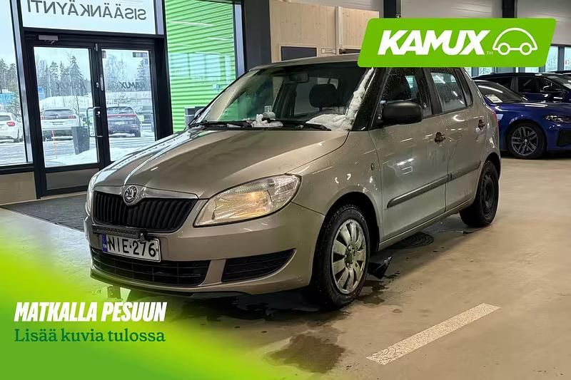 Käytetty Skoda Fabia Classic 60 HP (44 kW) 2011 Sedan