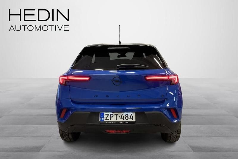 Käytetty Opel Mokka-e GS Line 100 kW (136 HP) 2023 Sininen Katumaasturi