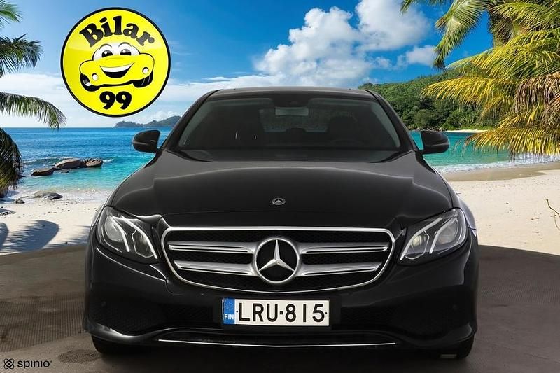 Käytetty Mercedes E350 Business 211 HP (155 kW) 2018 Sedan