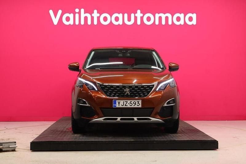 Käytetty Peugeot 3008 Allure 131 HP (96 kW) 2017 Katumaasturi