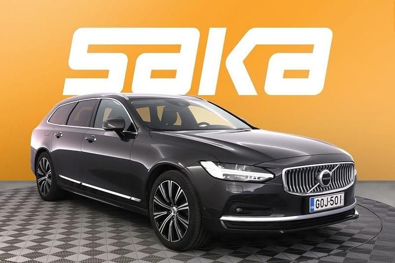 Käytetty Volvo V90 Comfort 197 HP (144 kW) 2022 Farmari