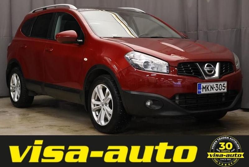 Punainen Käytetty 2011 Nissan Qashqai +2 Tekna Katumaasturi | 8 990 € (Perustarjous) - Kuva 1/4