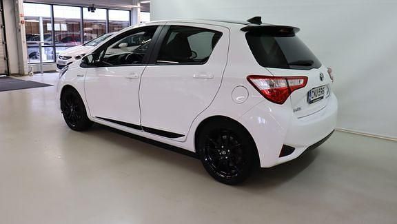 Käytetty Toyota Yaris Sport 99 HP (72 kW) 2019 Valkoinen Viistoperä