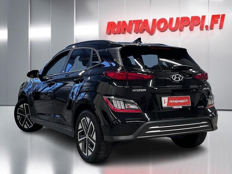 Käytetty Hyundai Kona Comfort 100 kW (136 HP) 2021 Katumaasturi
