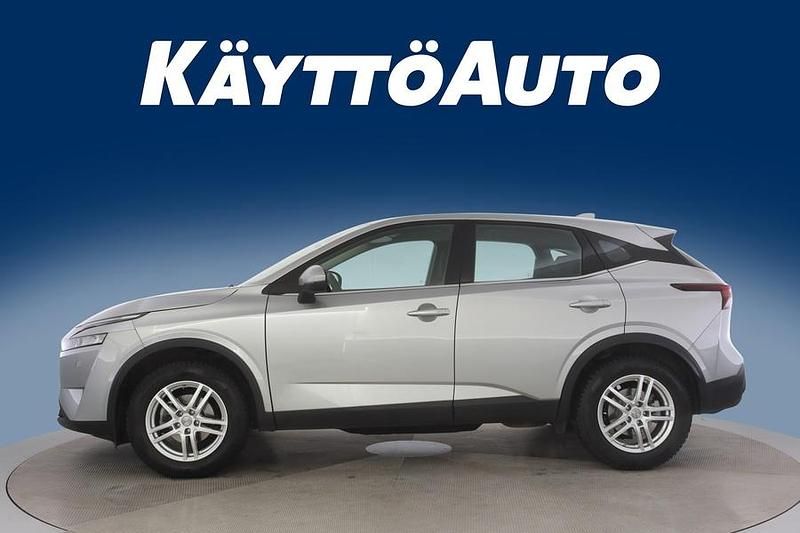 Käytetty Nissan Qashqai Acenta 158 HP (116 kW) 2024 Hopea Katumaasturi
