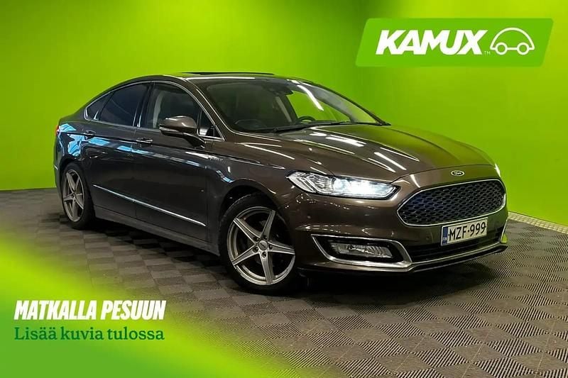 Käytetty Ford Mondeo Vignale 179 HP (131 kW) 2016 Ruskea Sedan