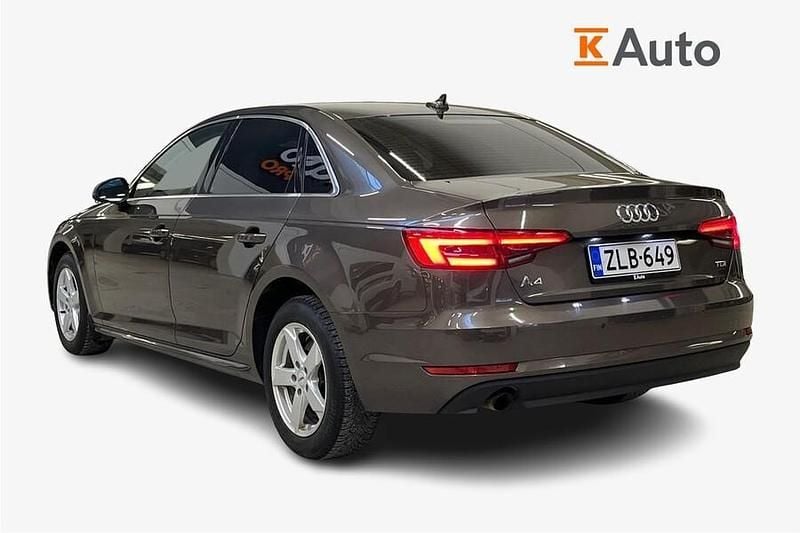 Käytetty Audi A4 Business 150 HP (110 kW) 2016 Ruskea (beige) Sedan