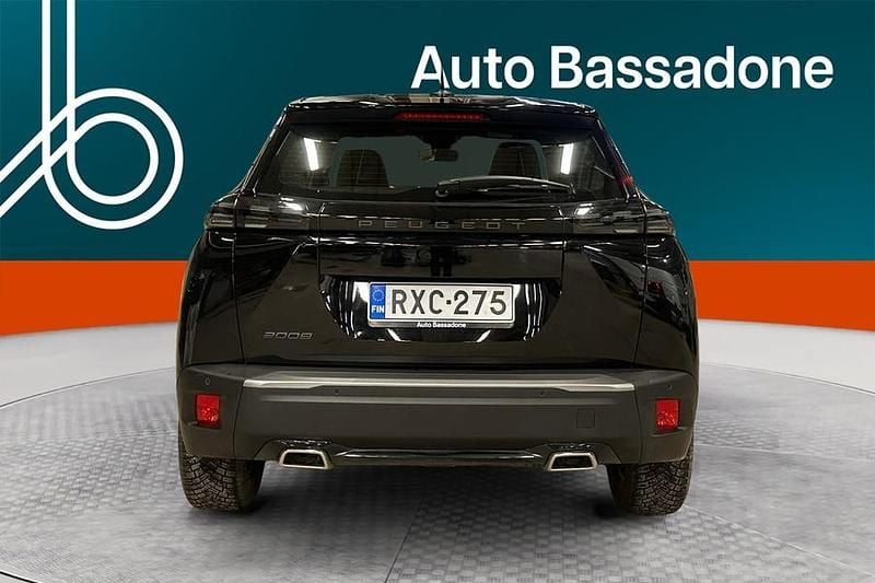 Käytetty Peugeot 2008 Active 131 HP (96 kW) 2024 Katumaasturi