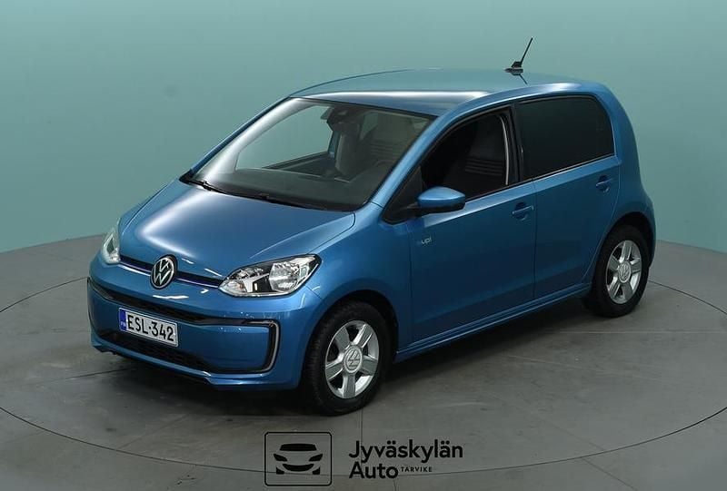 Käytetty VW e-up! Style 61 kW (83 HP) 2020 Sininen Viistoperä