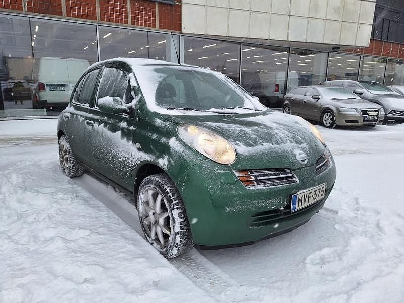 Käytetty Nissan Micra 88 HP (64 kW) 2003 Vihreä Viistoperä