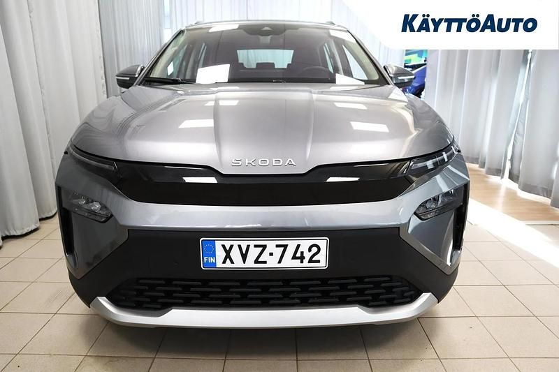 Käytetty Skoda Elroq Selection 210 kW (286 HP) 2025 Graphite grey,met Katumaasturi