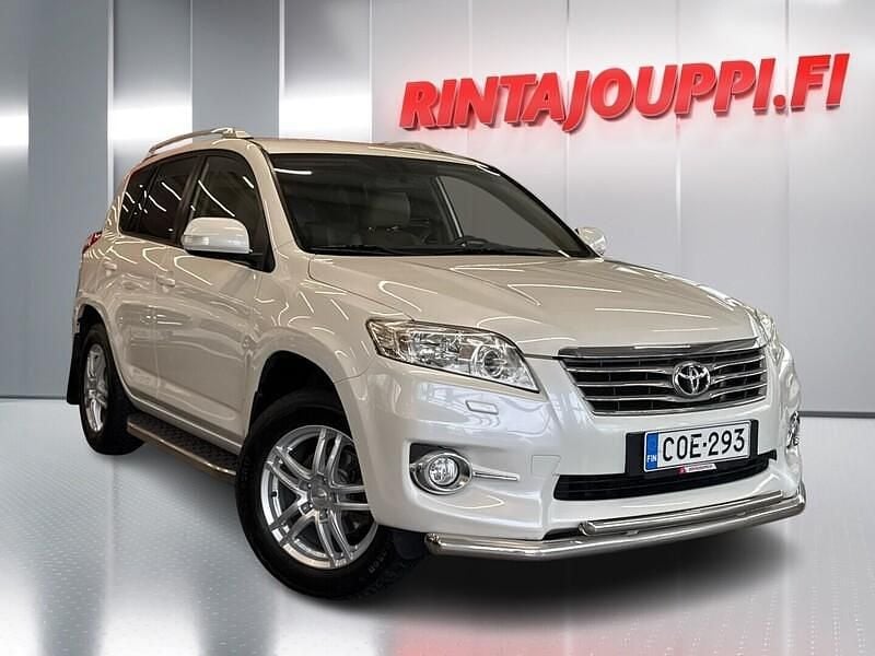 Käytetty 2011 Toyota RAV4 Multidrive S Katumaasturi | 13 990 € (Hyvä tarjous) - Kuva 1/3