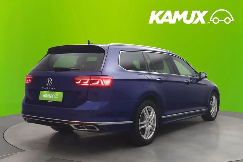 Käytetty VW Passat R-line 150 HP (110 kW) 2020 Sininen Farmari