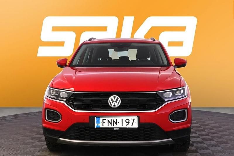 Käytetty VW T-Roc Style 116 HP (85 kW) 2019 Katumaasturi