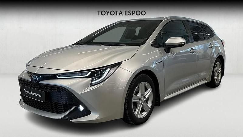 Käytetty Toyota Corolla Active 122 HP (89 kW) 2021 Hopea Farmari