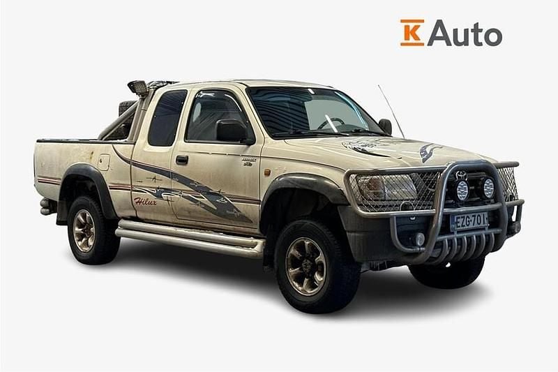 Käytetty Toyota HiLux 102 HP (75 kW) 2002 Valkoinen Nouto