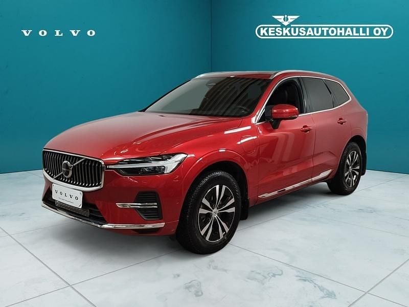 Käytetty Volvo XC60 Plus 350 HP (257 kW) 2023 Punainen Katumaasturi