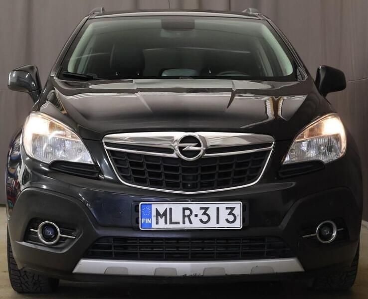 Käytetty Opel Mokka Cosmo 140 HP (102 kW) 2014 Musta Katumaasturi