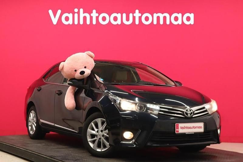 Käytetty 2013 Toyota Corolla Multidrive S Sedan | 15 890 € (Hyvä tarjous) - Kuva 1/2