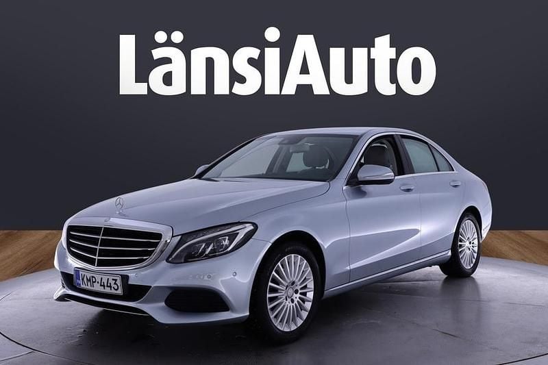 Harmaa Käytetty 2014 Mercedes A180 Business Sedan | 15 750 € (Perustarjous) - Kuva 1/1