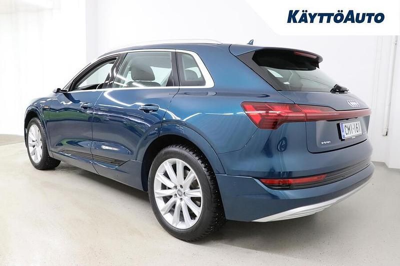 Käytetty Audi e-tron Advanced Plus 300 kW (408 HP) 2019 Sininen Katumaasturi