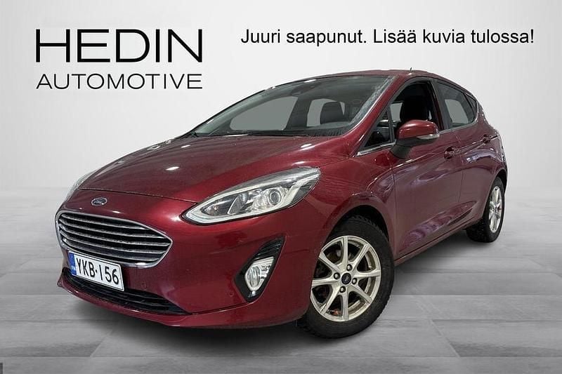 Käytetty Ford Fiesta Titanium 99 HP (72 kW) 2018 Punainen Viistoperä