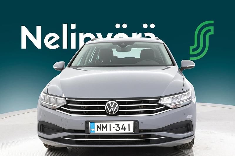 Käytetty VW Passat S 150 HP (110 kW) 2022 Farmari