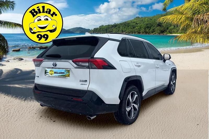 Käytetty Toyota RAV4 Hybrid Active 306 HP (225 kW) 2021 Katumaasturi