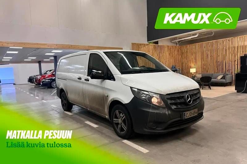 Valkoinen Käytetty 2015 Mercedes Vito Van | 13 790 € (Perustarjous) - Kuva 1/4