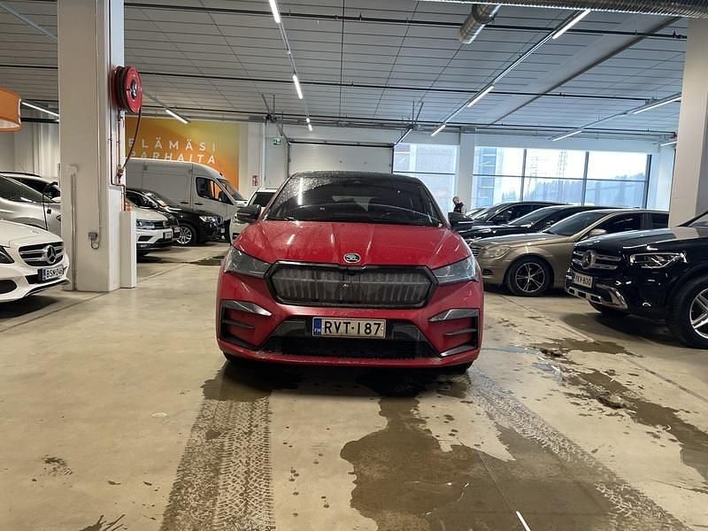 Käytetty Skoda Enyaq iV Business Line 250 kW (340 HP) 2024 Katumaasturi
